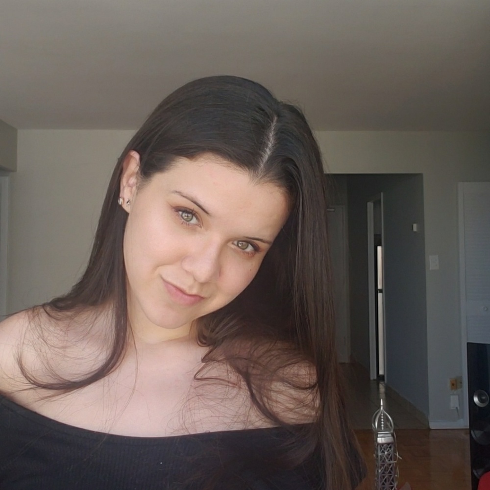 Meet your Posher, Maria